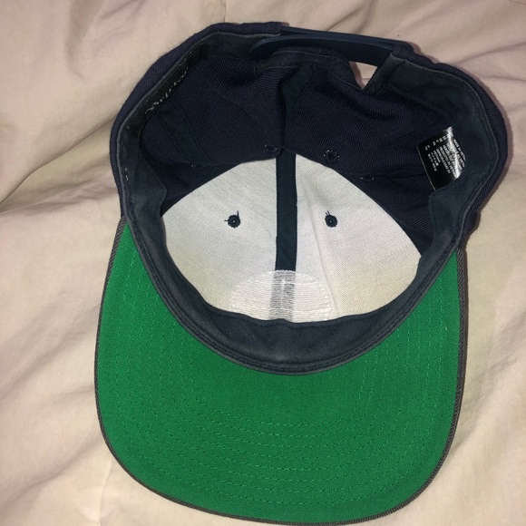 Brixton blue snapback. Its a one size and adjustable - Picture 3 of 6